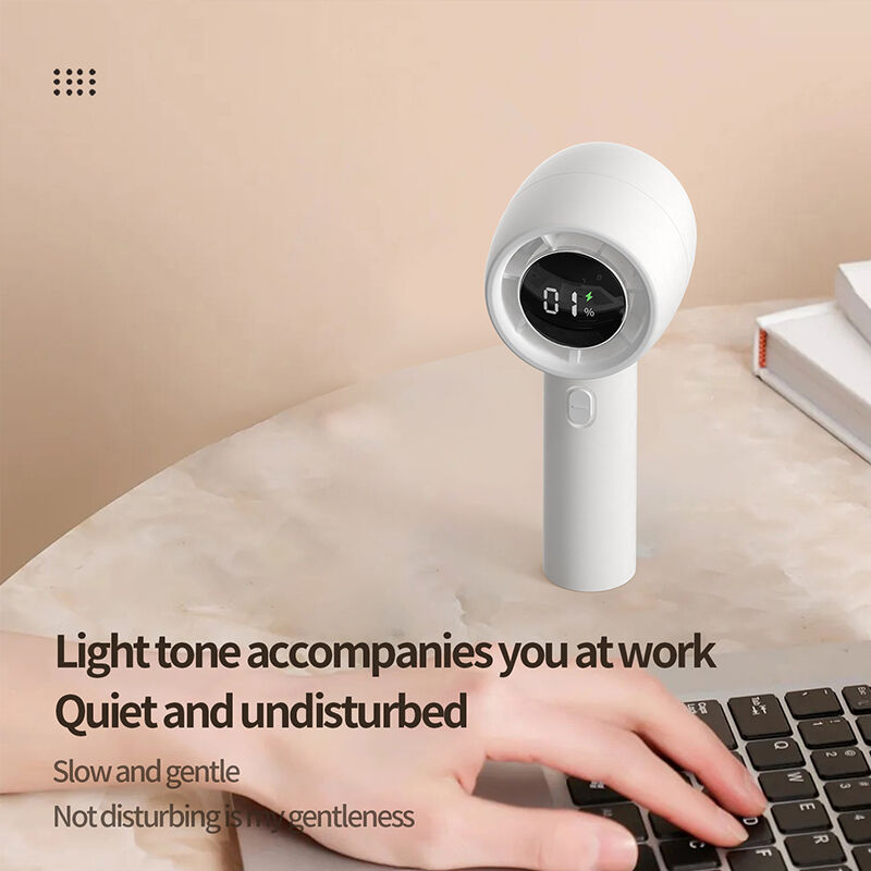 Ventilatore portatile con batteria da 1800mAh, motore brushless e funzione umidificazione per raffreddamento personale